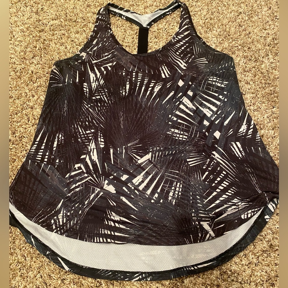 Athletic tank top